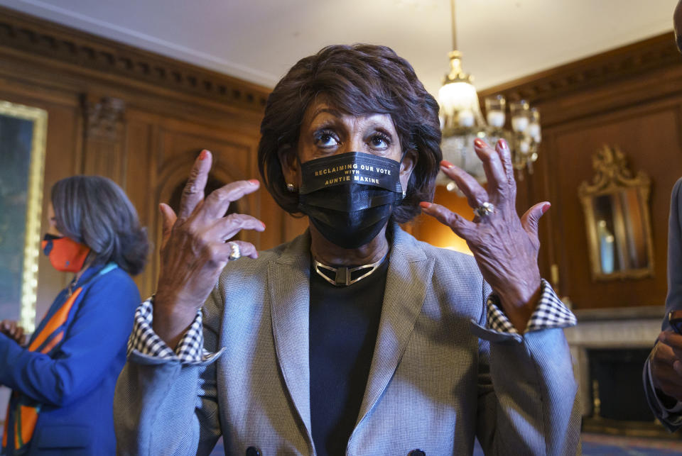 Rep. Maxine Waters, D-Calif., joins members of the Congressional Black Caucus to await the verdict in the murder trial of former Minneapolis police Officer Derek Chauvin in the death of George Floyd, on Capitol Hill in Washington, Tuesday, April 20, 2021. (AP Photo/J. Scott Applewhite)