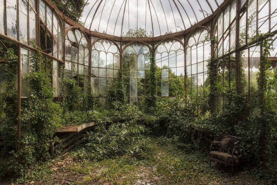 Photographer travels across Europe to document beautiful overgrown sites