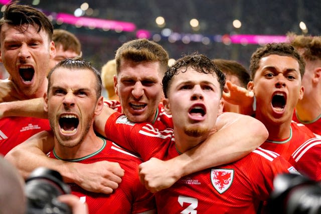 Wales’ Gareth Bale (second left) celebrates with his team-mates 