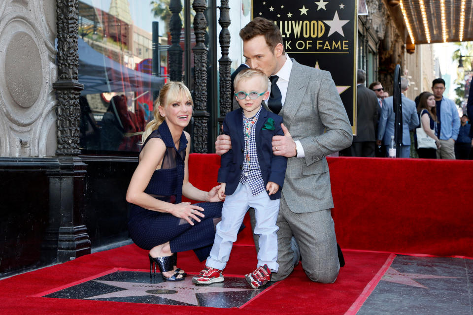Chris Pratt, Anna Faris and their son at the actor's Hollywood Walk of Fame ceremony. (Photo: Danny Moloshok / Reuters)