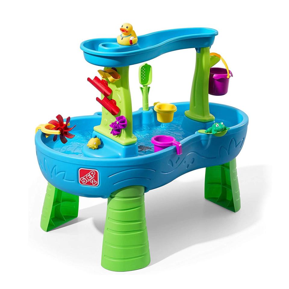 Step2 Rain Showers Splash Pond Water Table