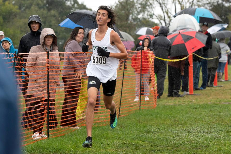 Sep 23, 2023; Woodland Park, NJ, USA; Alex Pelov, Montville, on his way to finishing first in a boys varsity race at a cross-country invitational at Garret Mountain Reservation. Mandatory Credit: Michael Karas-The Bergen Record
