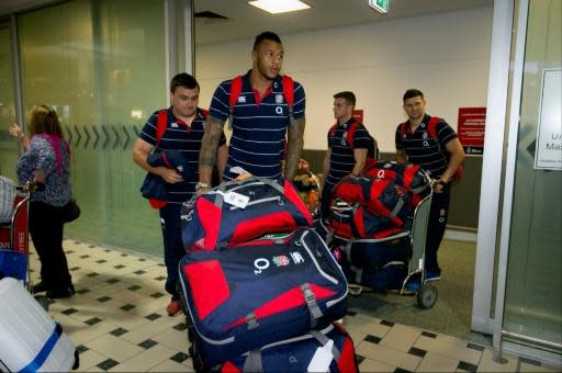 England braced for hostile Test series as they land in Australia