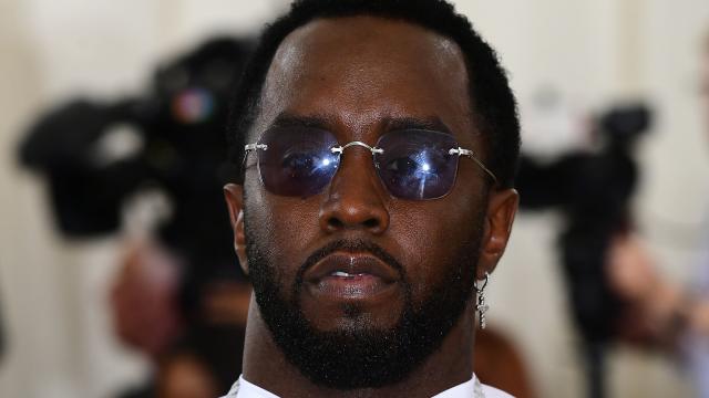 15 Reasons We Love Puff Daddy!