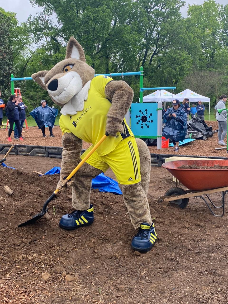 Mapco and City of Goodlettsville open KABOOM! playground.