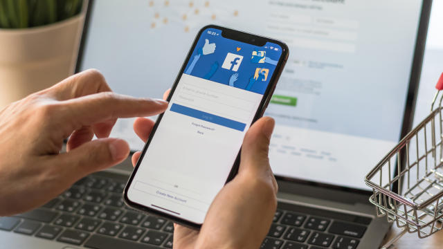 How to Log Into Facebook on Your Computer or Mobile Devices