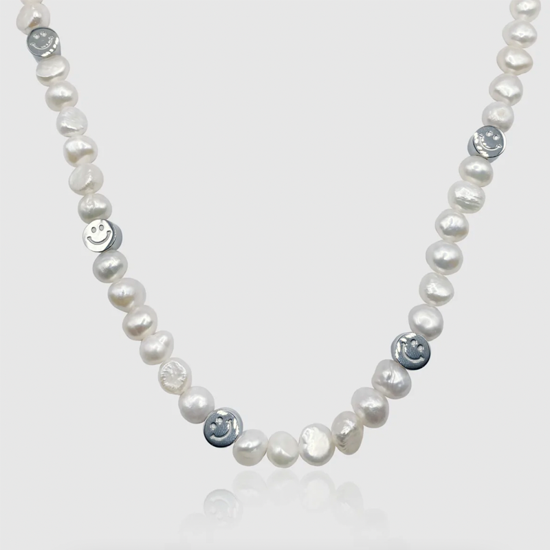 <p>Smiley Real Pearl Necklace</p><p>craftdlondon.com</p><p>$79.99</p><p><a href="https://go.redirectingat.com?id=74968X1596630&url=https%3A%2F%2Fcraftdlondon.com%2Fproducts%2Fsmiley-real-pearl-necklace-silver%3Fvariant%3D41955580575915%26currency%3DUSD%26gclid%3DCj0KCQiA_bieBhDSARIsADU4zLc2zVlguq8__lM7Bhm5Ir4z3jhbgGQAAs5roc0vTxt_uJX_m147M10aAtbBEALw_wcB&sref=https%3A%2F%2Fwww.esquire.com%2Fstyle%2Fmens-accessories%2Fa42621898%2Fmens-pearl-necklaces-trend%2F" rel="nofollow noopener" target="_blank" data-ylk="slk:Shop Now;elm:context_link;itc:0;sec:content-canvas" class="link ">Shop Now</a></p><span class="copyright">craftdlondon.com</span>