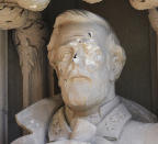 <p>The defaced Gen. Robert E. Lee statue stands at the Duke Chapel on Thursday, Aug. 17 2017, in Durham, N.C. Duke President Vincent E. Price said in a statement that he had already been meeting with members of the Duke community to discuss how to deal with strong reactions to the statue. But he says it’s wrong for an individual to vandalize a house of worship. (Photo: Bernard Thomas/The Herald-Sun via AP) </p>