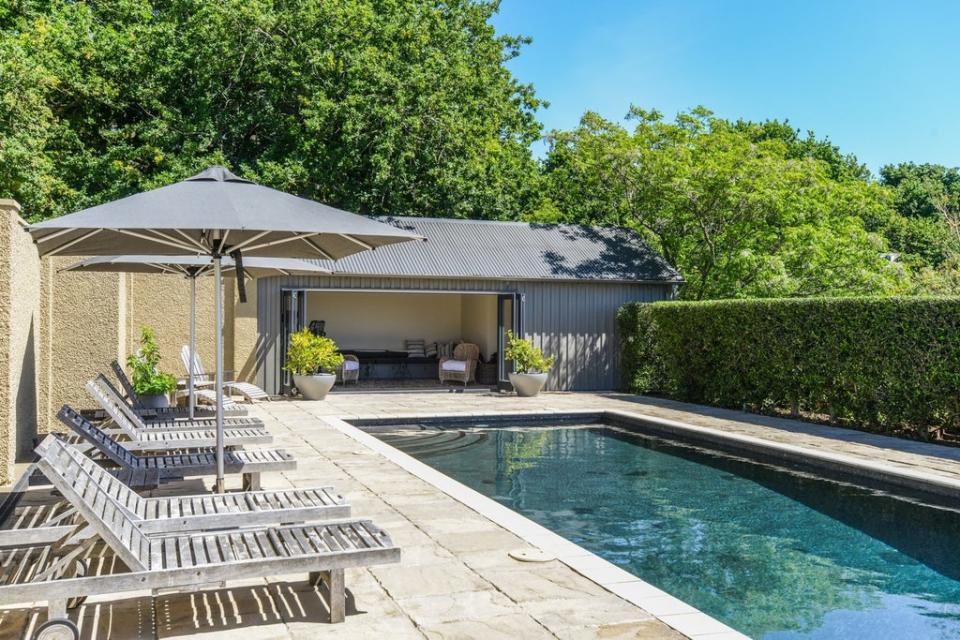 The idyllic pool at Cumberbatch’s hideaway (summerlee.co.nz)