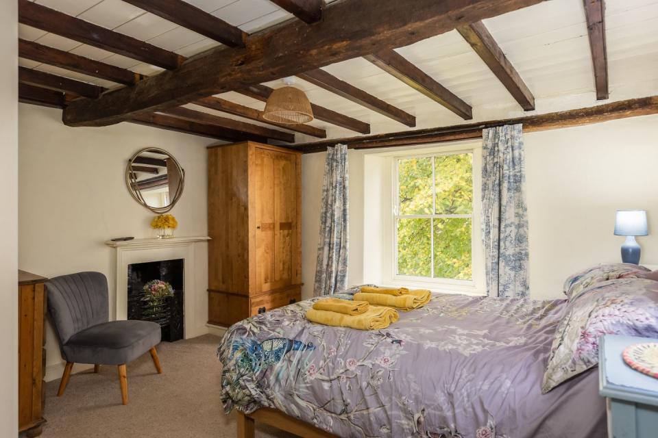 old post office for sale bedroom