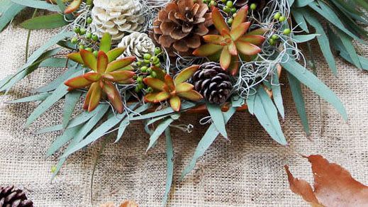 thanksgiving centerpieces pinecones