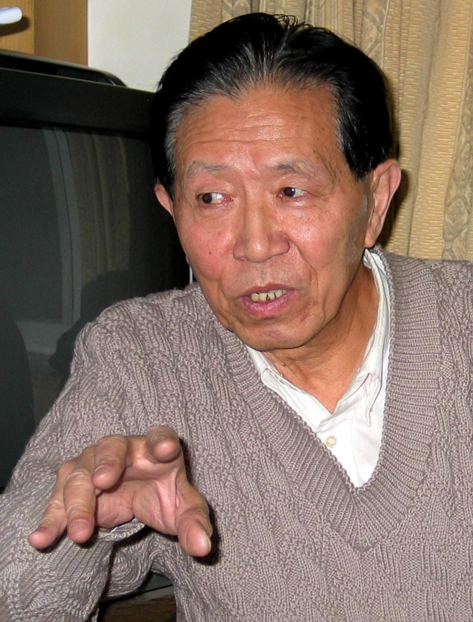 Military surgeon Jiang Yanyong is seen in a Beijing hotel room Monday, Feb. 9, 2004.