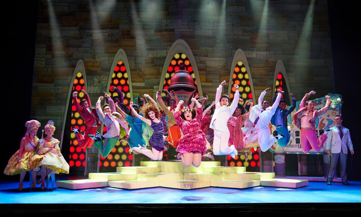Niki Metcalf, center, performs with the company in the Broadway touring production of "Hairspray," coming to Boston Oct. 18-30 at the Citizens Bank Opera House.