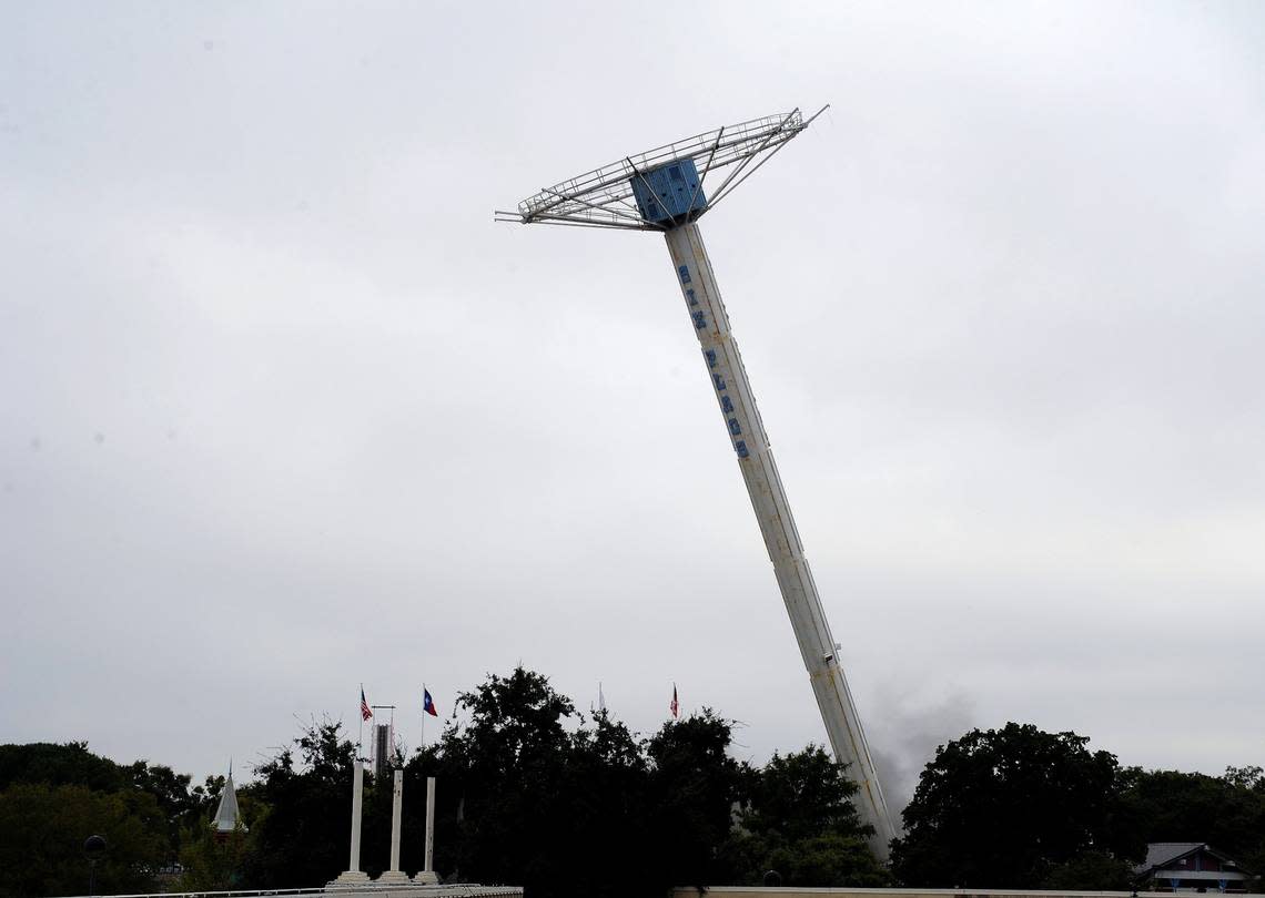 Oct. 10, 2012: In preparation for Six Flags’ newest ride, Texas SkyScreamer, to debut next year, Dallas Demolition Co. implodes the 200-foot Texas Chute Out, which opened at the park in 1976 and was modeled after the old parachute drop at Coney Island. More than 29 million riders travelled up and down the structure. One of the most popular modes of travel on this ride was the basket, which allowed guests to stand up to take in the picturesque skyline. The baskets were removed in 1994 and replaced with the standard chairs. The ride took guests on its last ride on Sept. 3.