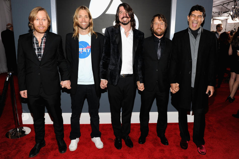 LOS ANGELES, CA - FEBRUARY 12: (L-R) Musicians Nate Mendel, Taylor Hawkins, Dave Grohl, Chris Shiflett, and Pat Smear of Foo Fighters attend at the 54th Annual GRAMMY Awards held at Staples Center on February 12, 2012 in Los Angeles, California. (Photo by Larry Busacca/Getty Images For The Recording Academy)