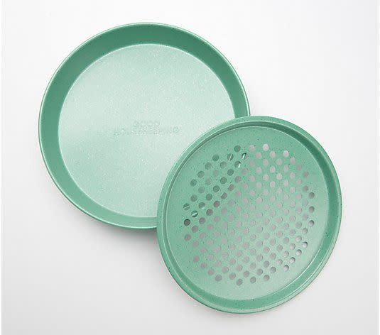 4) Pizza Pan & Crisper Set