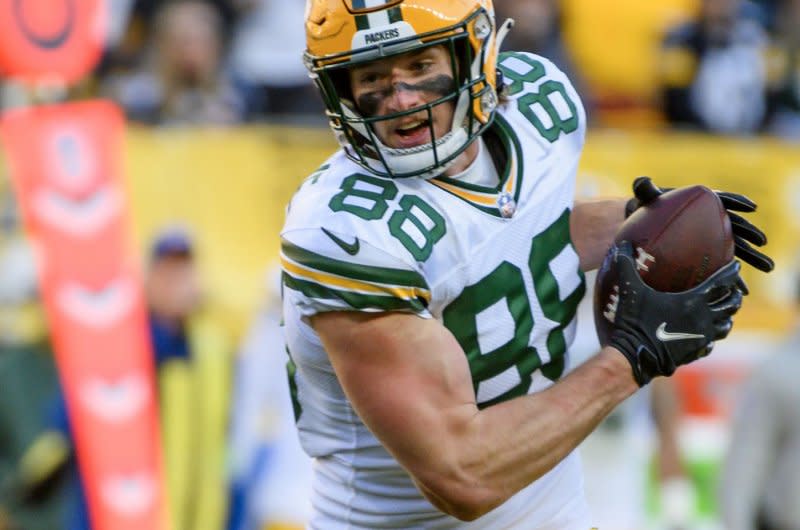 Green Bay Packers tight end Luke Musgrave makes a catch against the Pittsburgh Steelers on Sunday at Acrisure Stadium in Pittsburgh. Photo by Archie Carpenter/UPI