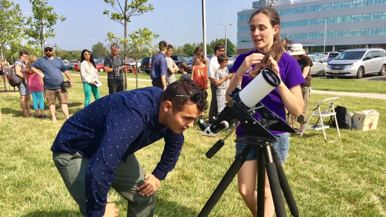 Sky gazers flock to UPEI to view solar eclipse