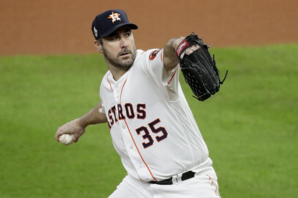 Justin Verlander of the Houston Astros wins his second AL Cy Young award. (AP Photo/Sue Ogrocki)