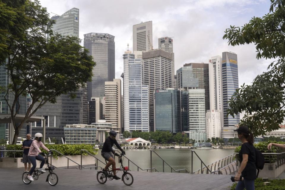 Singapore was rated Asias top financial center, and third-best in the world, by Global Financial Centres Index in September. Photographer: Ore Huiying/Bloomberg
