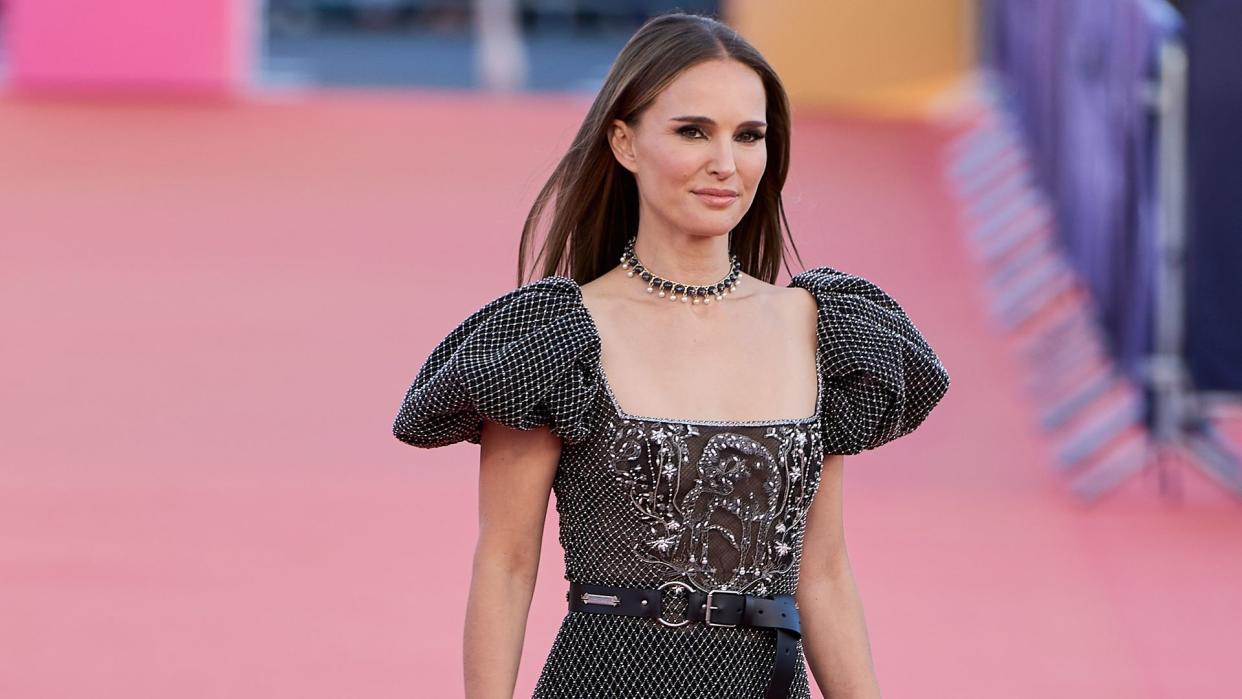 Natalie portman att he award ceremony during the 50th Deauville American Film Festival