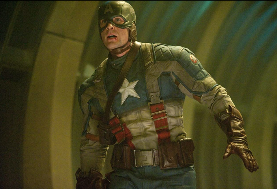 史蒂夫羅傑斯交出美國隊長盾牌，讓大批粉絲不捨。（圖／翻攝自IMDB）