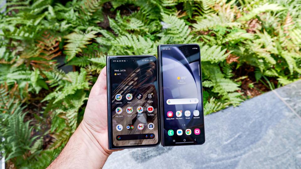 Samsung Galaxy Z Fold 5 vs Google Pixel Fold cover displays