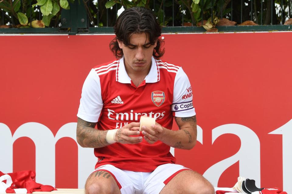 Skipper: Hector Bellerin (Arsenal FC via Getty Images)