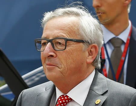 European Commission President Jean Claude Juncker arrives at the European Union (EU) Council headquarters at the start of an EU leaders summit in Brussels, Belgium, June 25, 2015. REUTERS/Darren Staples