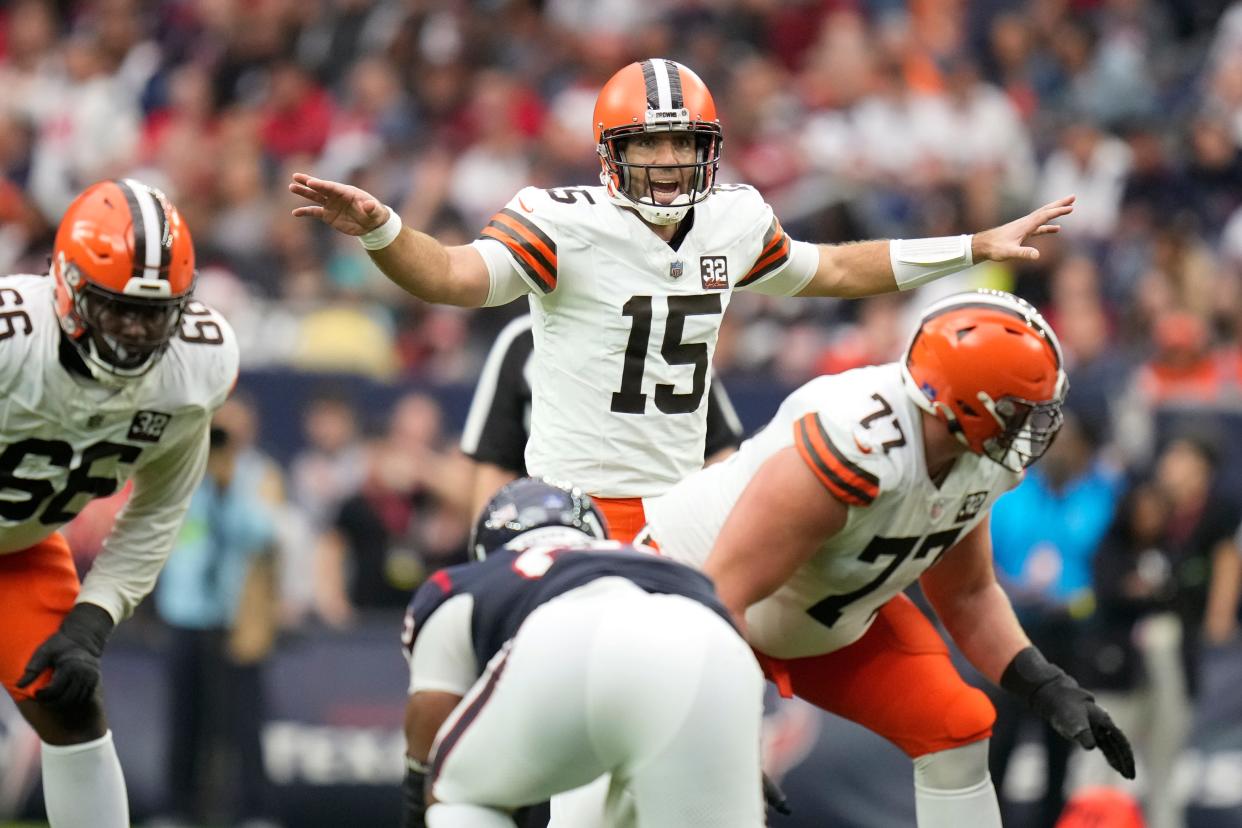 Cleveland Browns quarterback Joe Flacco (15) motions during the second half of an NFL football game against the Houston Texans, Sunday, Dec. 24, 2023, in Houston. (AP Photo/Eric Christian Smith)