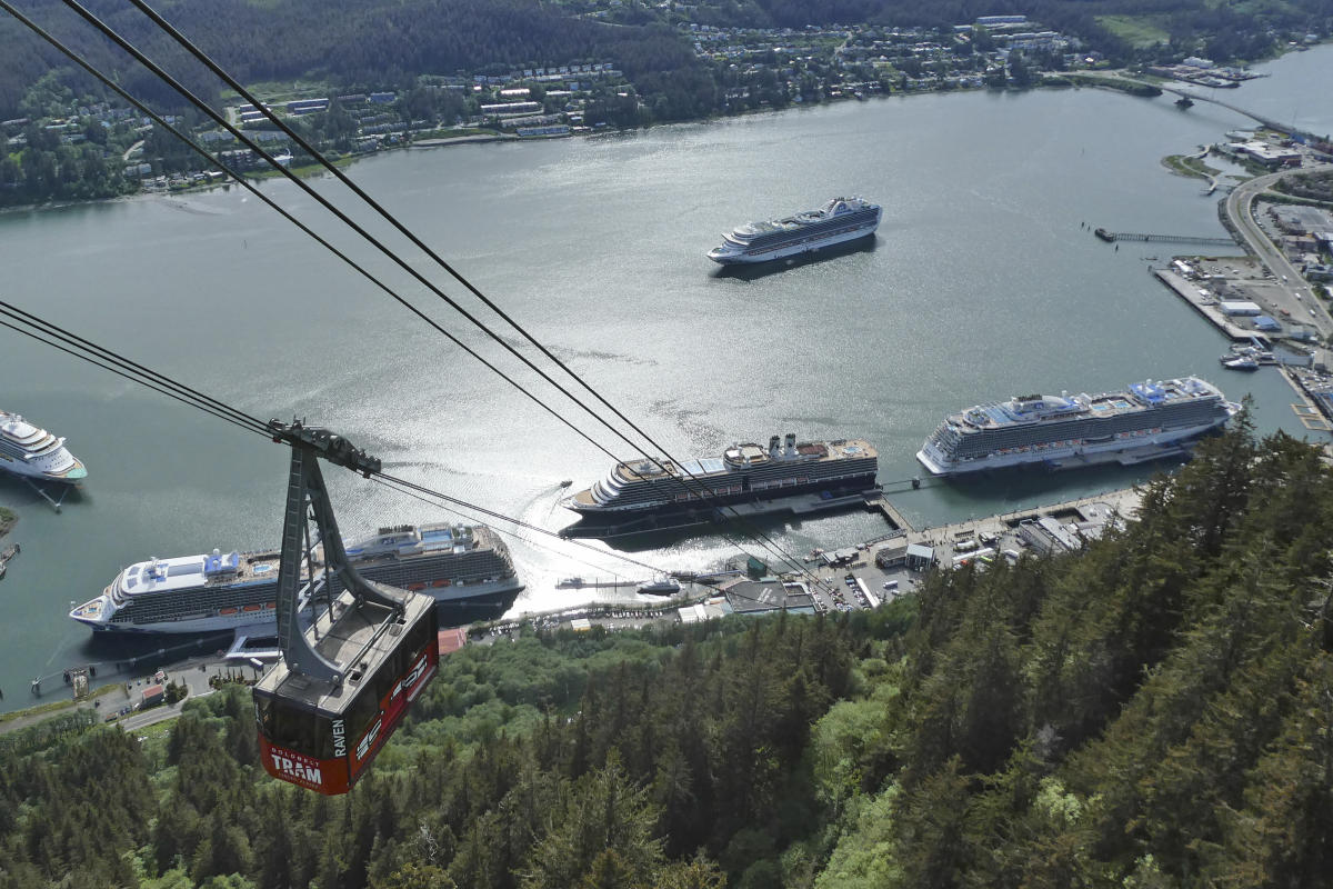 🟣TENSIONI SUL TURISMO A JUNEAU