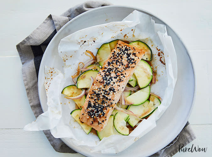 Baked Sesame-Ginger Salmon in Parchment