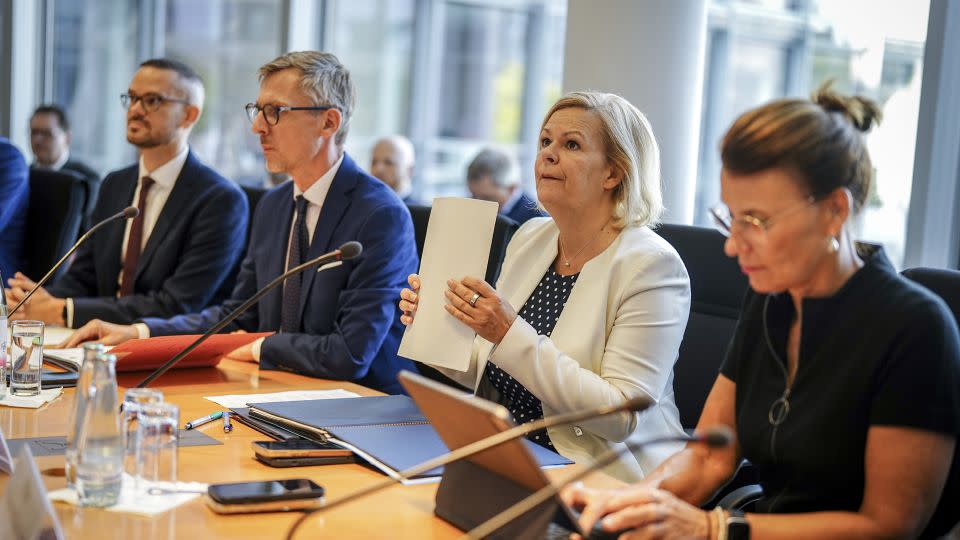 Interior Minister Nancy Faeser takes part in a special Bundestag session centering around the Solingen knife attack. - Kay Nietfeld/picture-alliance/dpa/AP