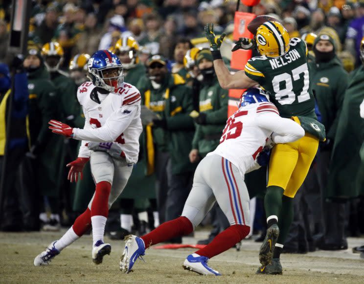 Jordy Nelson reportedly suffered two fractured ribs against the Giants. (AP)