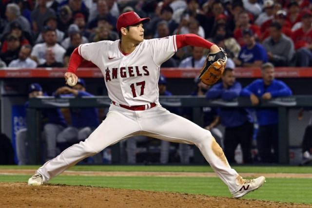 Los Angeles Angels' Shohei Ohtani overcomes cramps, smacks 40th homer vs.  Seattle Mariners 