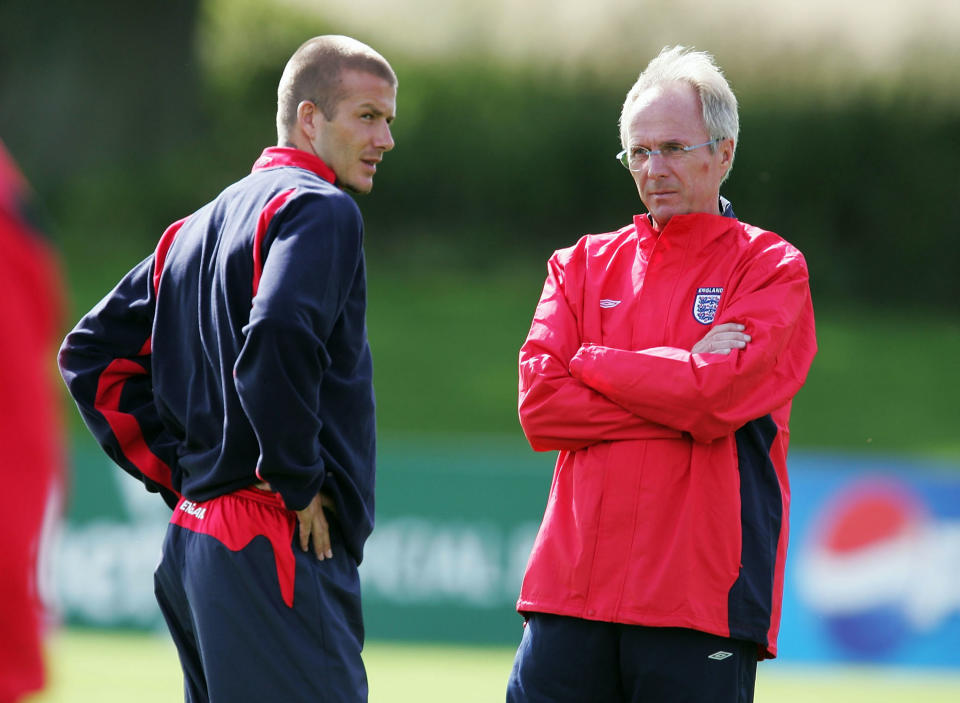 NEWCASTLE, ENGLAND - AUGUST 16:  David Beckham the England captain talks with coach Sven Goran Eriksson during the England training session at Slaley Hall Hotel on August 16, 2004 at Slaley in Newcastle, England. (Photo by Alex Livesey/Getty Images)