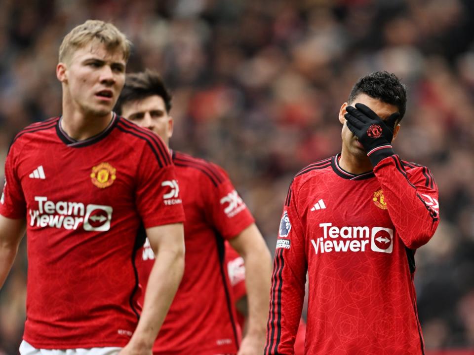 Casemiro reacts after Manchester United concede a late equaliser against Burnley (Getty Images)