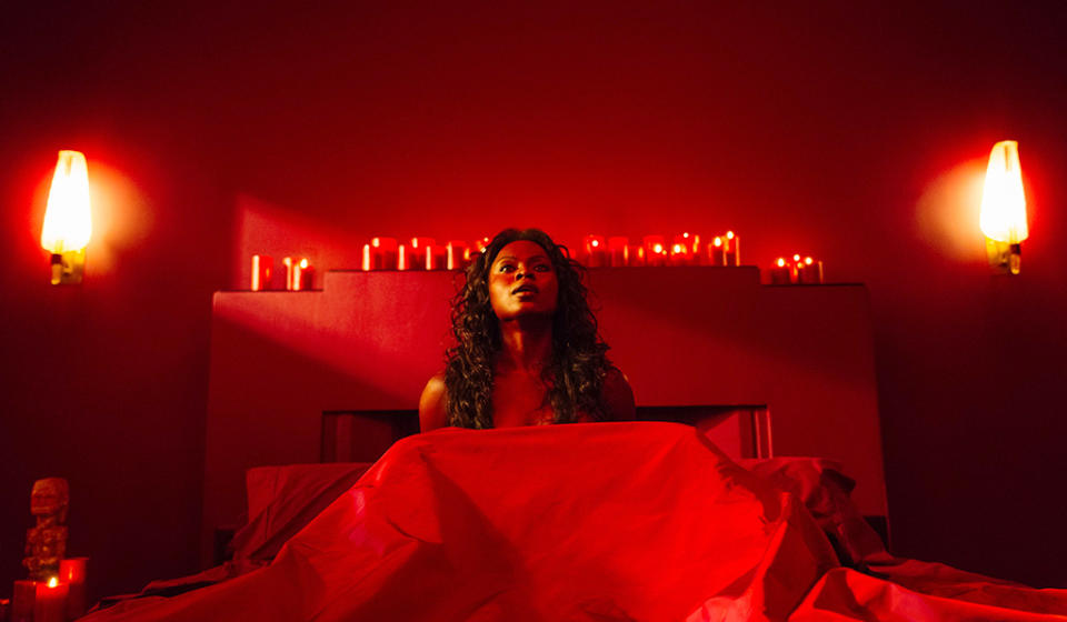 <p>Yetide Badaki as Bilquis in Starz’ <i>American Gods</i>.<br><br>(Photo: Starz) </p>