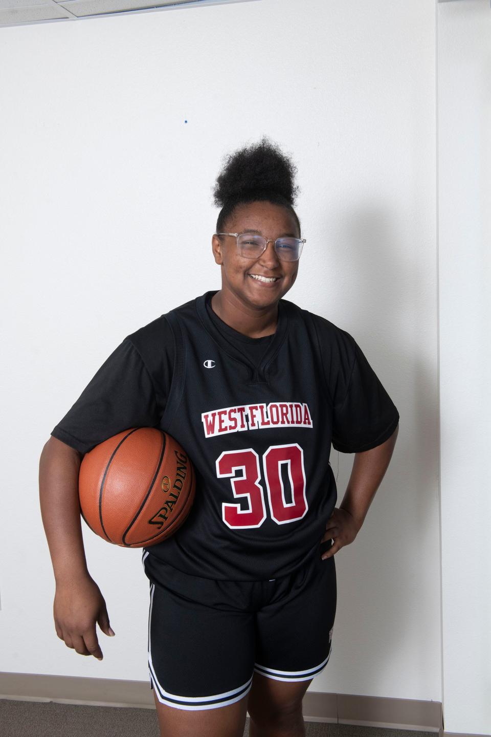Girls Basketball Newcomer of the Year: Amani Bartholomew, West Florida