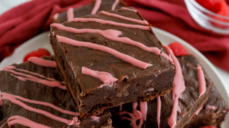 brownies with pink stripes