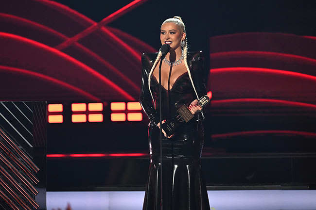 christina-aguilera-latin-grammy