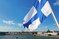 <b>Platz 9: Finnland</b><br><br> Erwartetes monatliches Bruttogehalt: 3095 Euro (Minus 3,4% im Vergleich zu 2011)