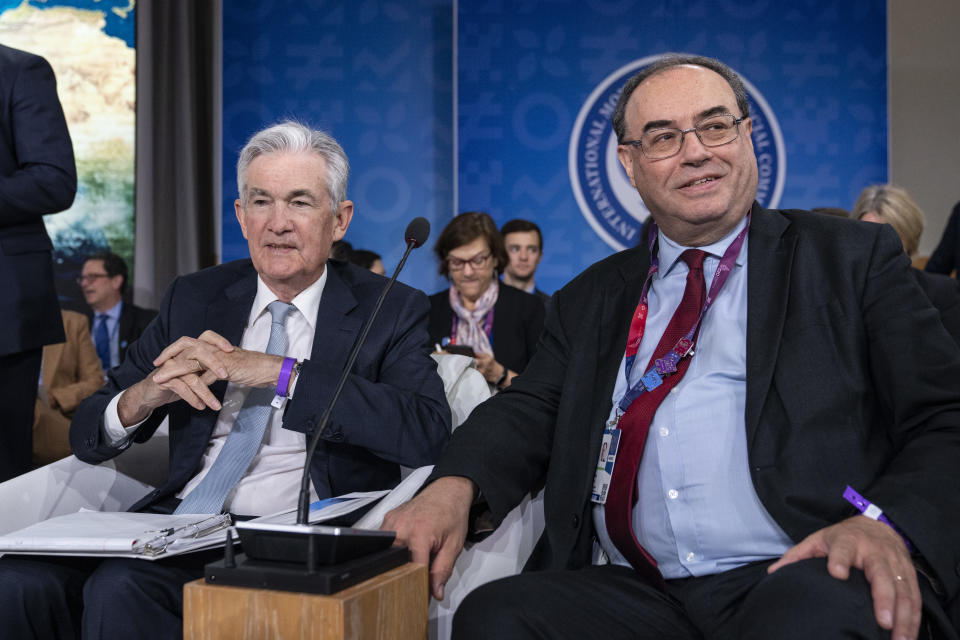 FTSE WASHINGTON, DC - OCTOBER 14: (L-R) Chair of the U.S. Federal Reserve Jerome Powell talks with Governor of the Bank of England Andrew Bailey during a meeting of the IMFC (International Monetary and Financial Committee) at the IMF and World Bank Annual Meetings at IMF headquarters, October 14, 2022 in Washington, DC. Secretary Yellen will hold a news conference and take questions later in the day. (Photo by Drew Angerer/Getty Images)