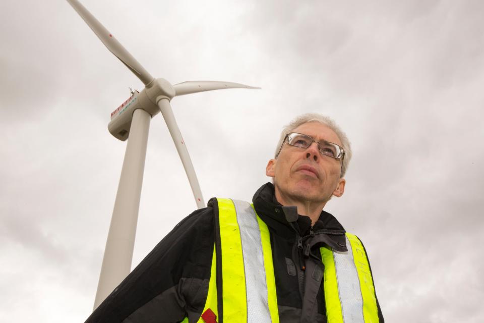 Doug Parr, Greenpeace policy director, says nuclear power is dangerous and inefficient (© Ashley Cooper / Greenpeace)