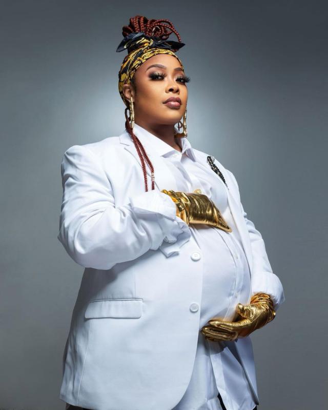 Da Brat Reflects on Her Pregnancy as She Celebrates Her 49th Birthday ...