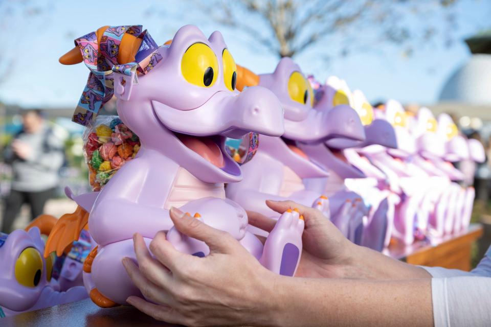 The Figment popcorn bucket quickly sold out during 2022's EPCOT International Festival of the Arts.