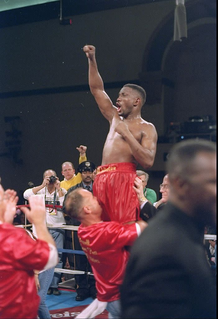 3 Apr 1995: Pernell Whitaker celebrates after winning a fight against Julio Cezar Vasquez. Mandatory Credit: Simon Bruty /Allsport
