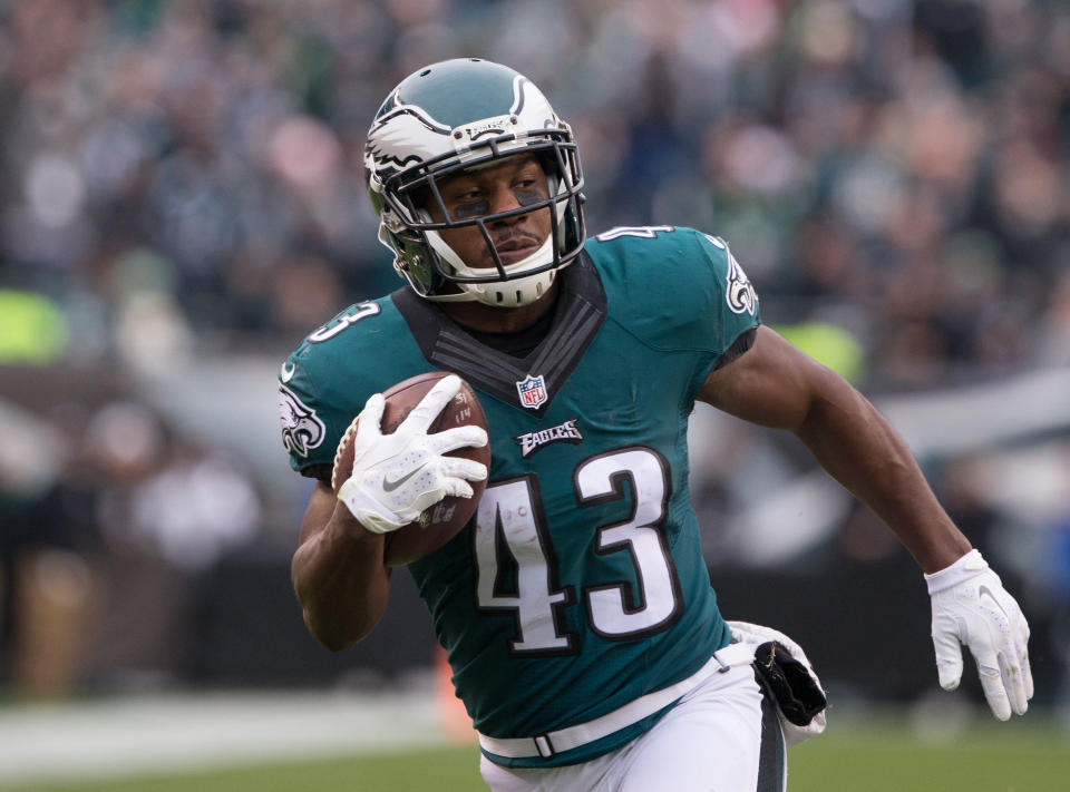Darren Sproles has agreed to a one-year deal to play with the Eagles at 36 years old. (Reuters)