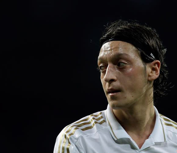 Ozil then & now: There is another 'Ozil' died in 1988