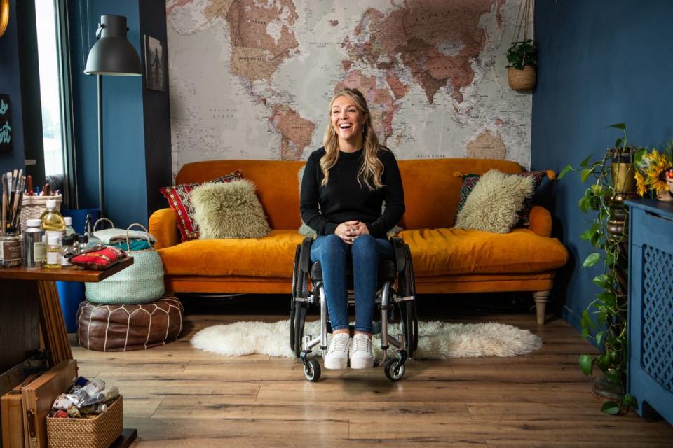 <span class="caption">Sophie Morgan in her London home </span><span class="photo-credit">Airbnb</span>